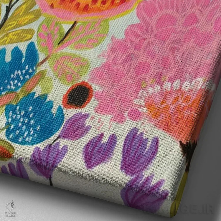 تابلو دکوراتیو باغ مخفی گلی ۱ اثر کارن فیلدز - نمای نزدیک بافت بوم