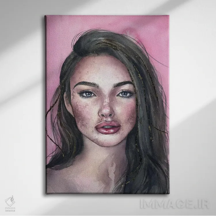 تابلو دکوراتیو پرتره صورتی اثر کایرا بالان - نمای روبهرو روی دیوار