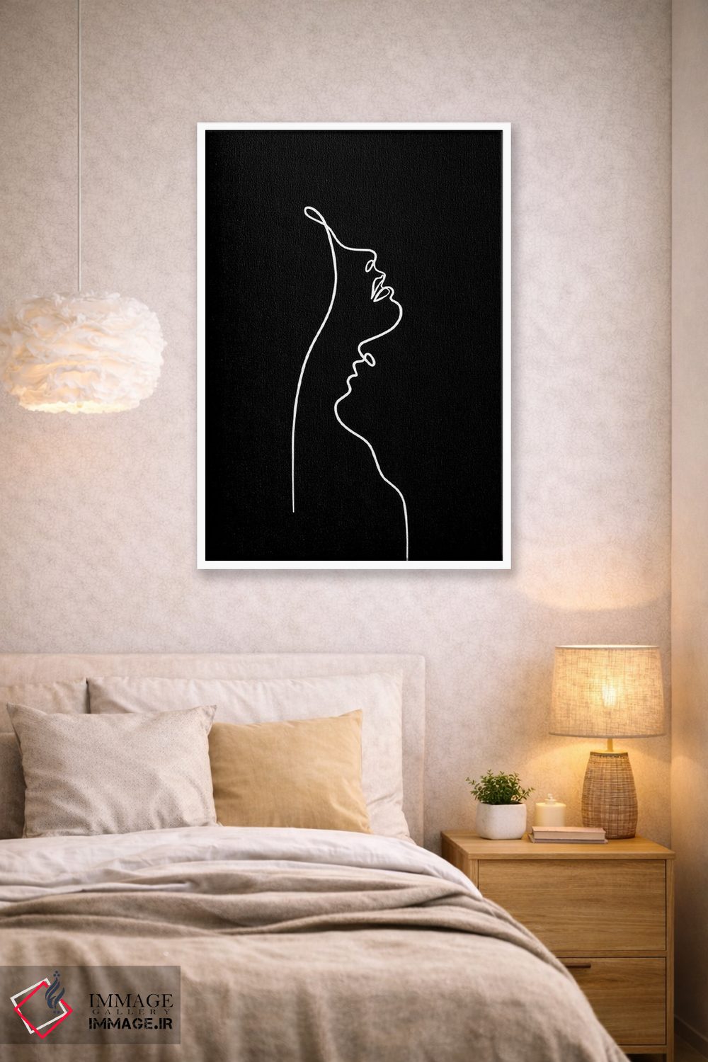 تابلو مینیمال لب هایی شبیه قطب نما اثر باور کی - D1W