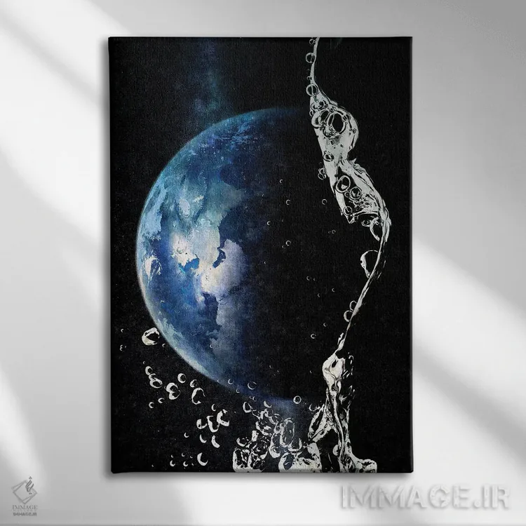 تابلو دکوراتیو قطره آب اثر کیکی سی لندن - نمای روبهرو روی دیوار