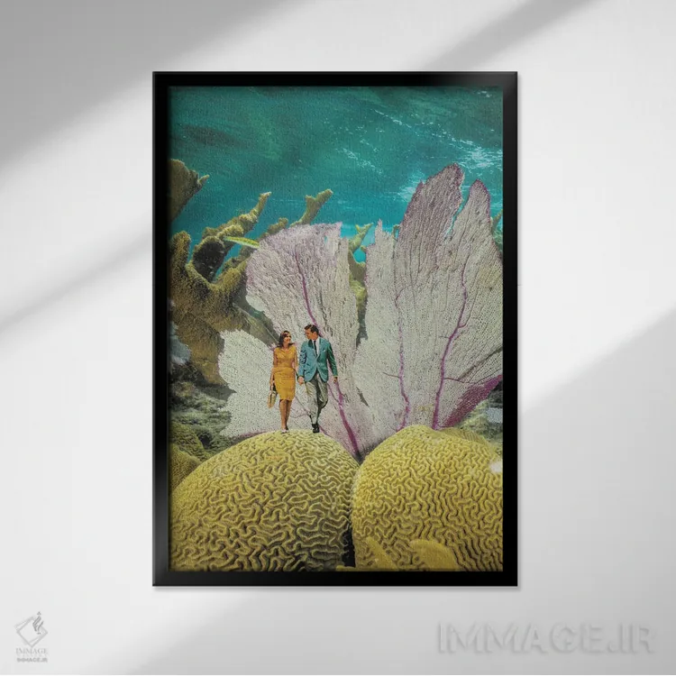 تابلو دکوراتیو زیر آب اثر کیکی سی لندن - نمای قابدار مشکی