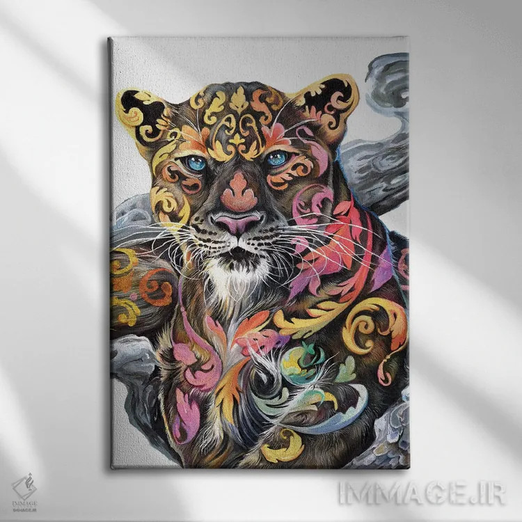 تابلو دکوراتیو یوزپلنگ زرین اثر کتی لیپسکامب - نمای روبهرو روی دیوار