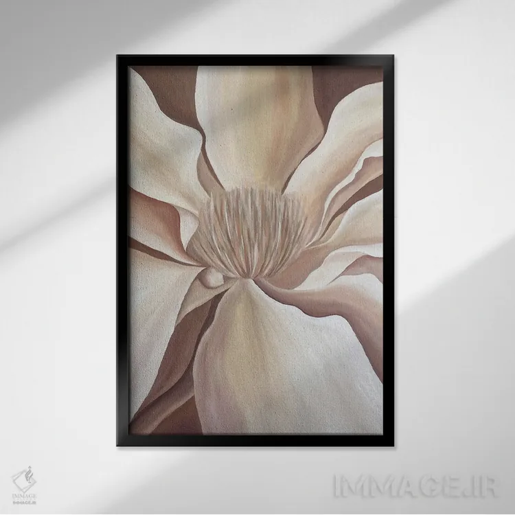 تابلو دکوراتیو ماگنولیا اثر کریستینا مالن - نمای قابدار مشکی