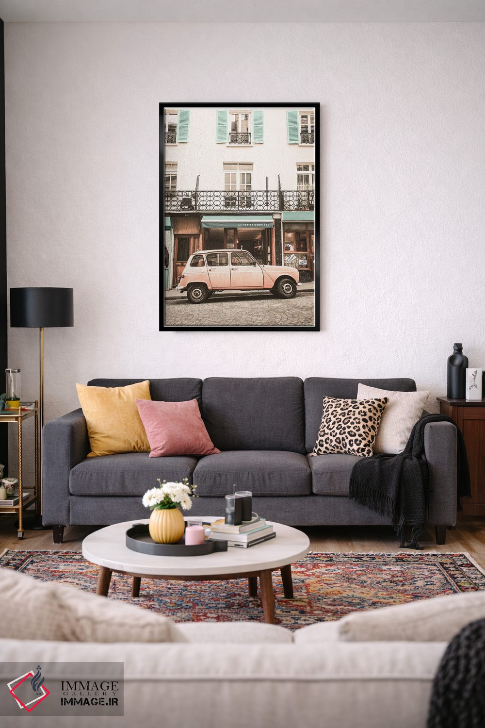 تابلو دکوراتیو ماشین صورتی در پاریس اثر کارن منداو - D4B