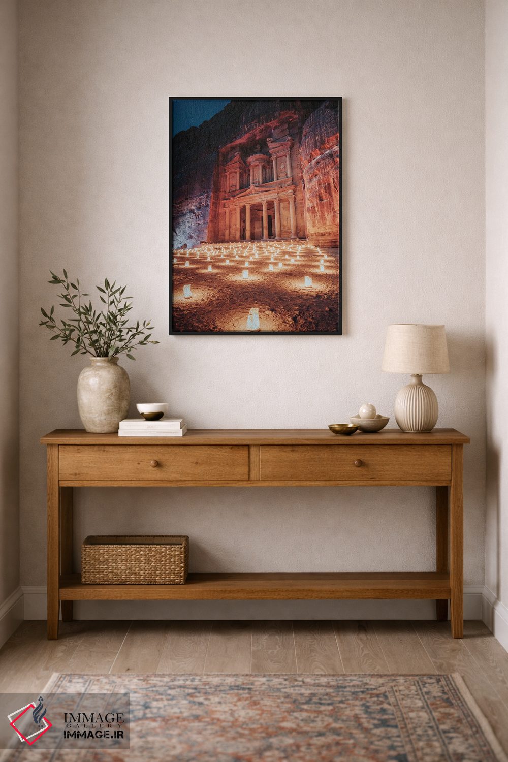 تابلو دکوراتیو پترا، اردن با فانوس ها اثر کارن منداو - D2B
