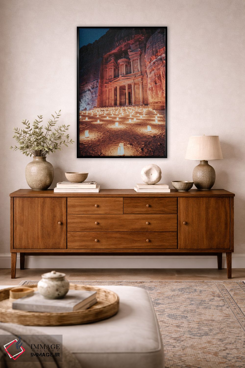 تابلو دکوراتیو پترا، اردن با فانوس ها اثر کارن منداو - D4B