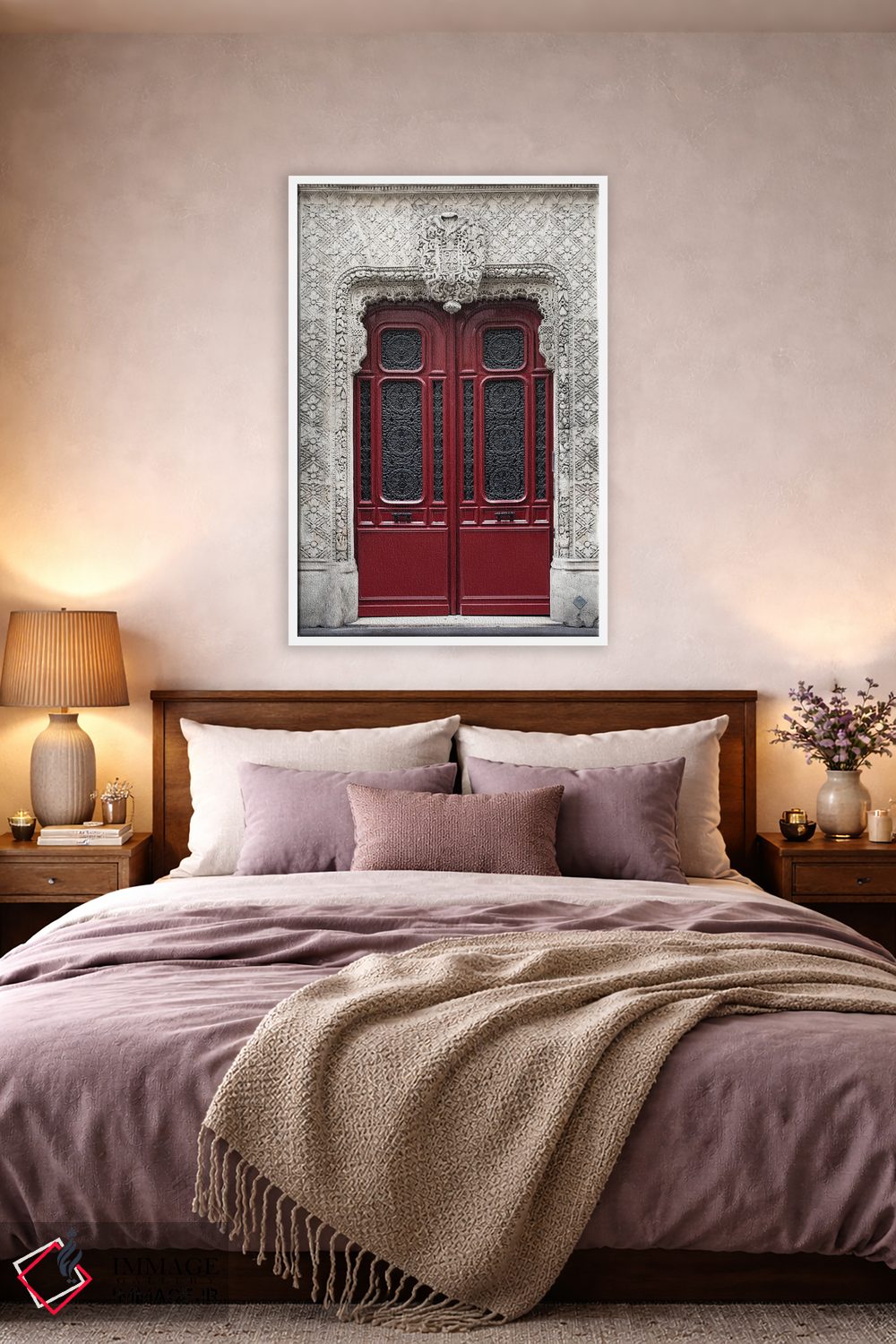 تابلو دکوراتیو در قرمز پاریسی اثر کارن منداو - D2W