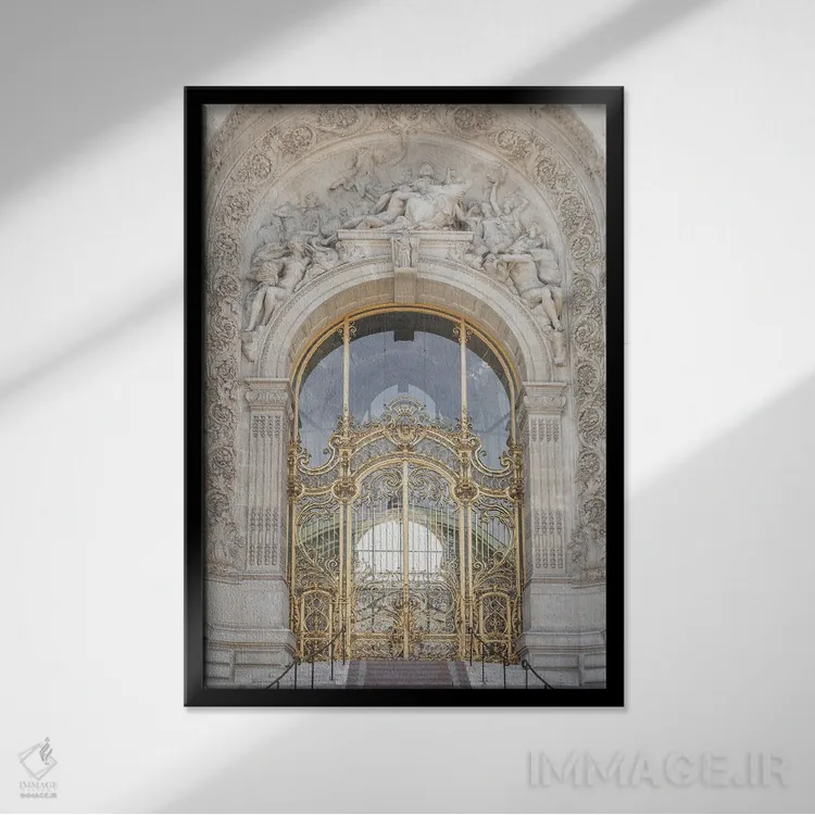 تابلو دکوراتیو درب پتی پالاس پاریس اثر کارن منداو - نمای قابدار مشکی