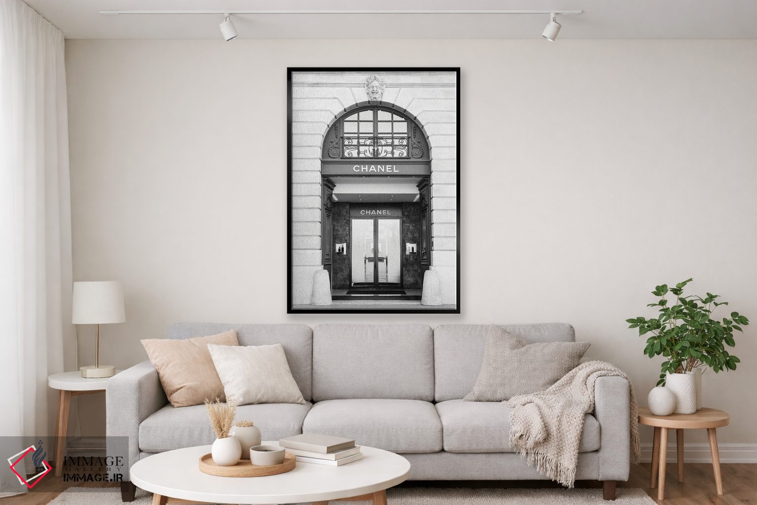 تابلو دکوراتیو فروشگاه شنل اثر کارن منداو - D2B