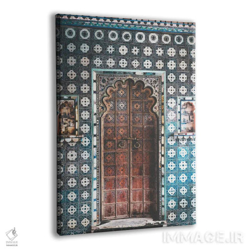 تابلو دکوراتیو درب هندی تزئین شده در پاندیچری اثر کارن منداو - نمای پرسپکتیو محصول