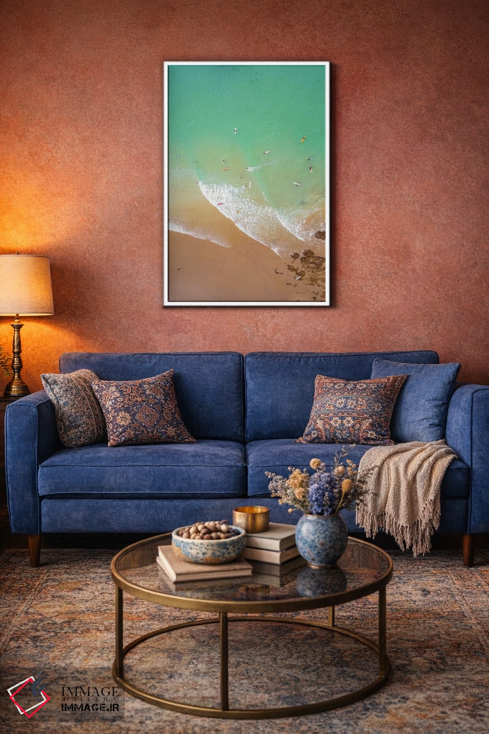 تابلو دکوراتیو ساحل هوایی با موج سواران اثر کارن منداو - D3W