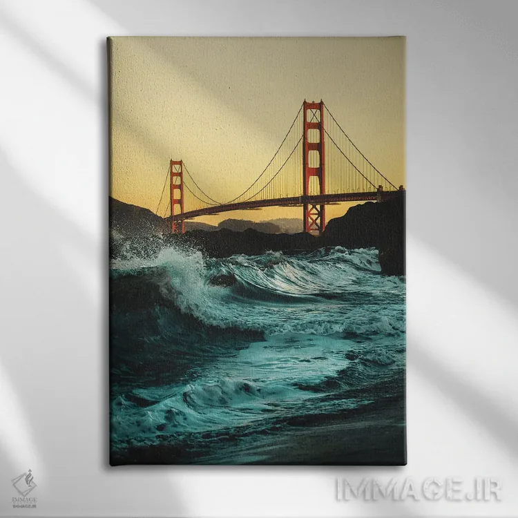 تابلو دکوراتیو پل گلدن گیت با امواج اثر کارن منداو - نمای روبهرو روی دیوار