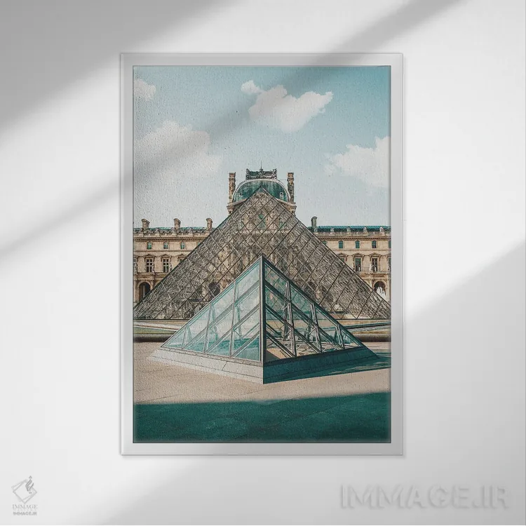 تابلو دکوراتیو موزه لوور پاریس اثر کارن منداو - نمای قابدار سفید