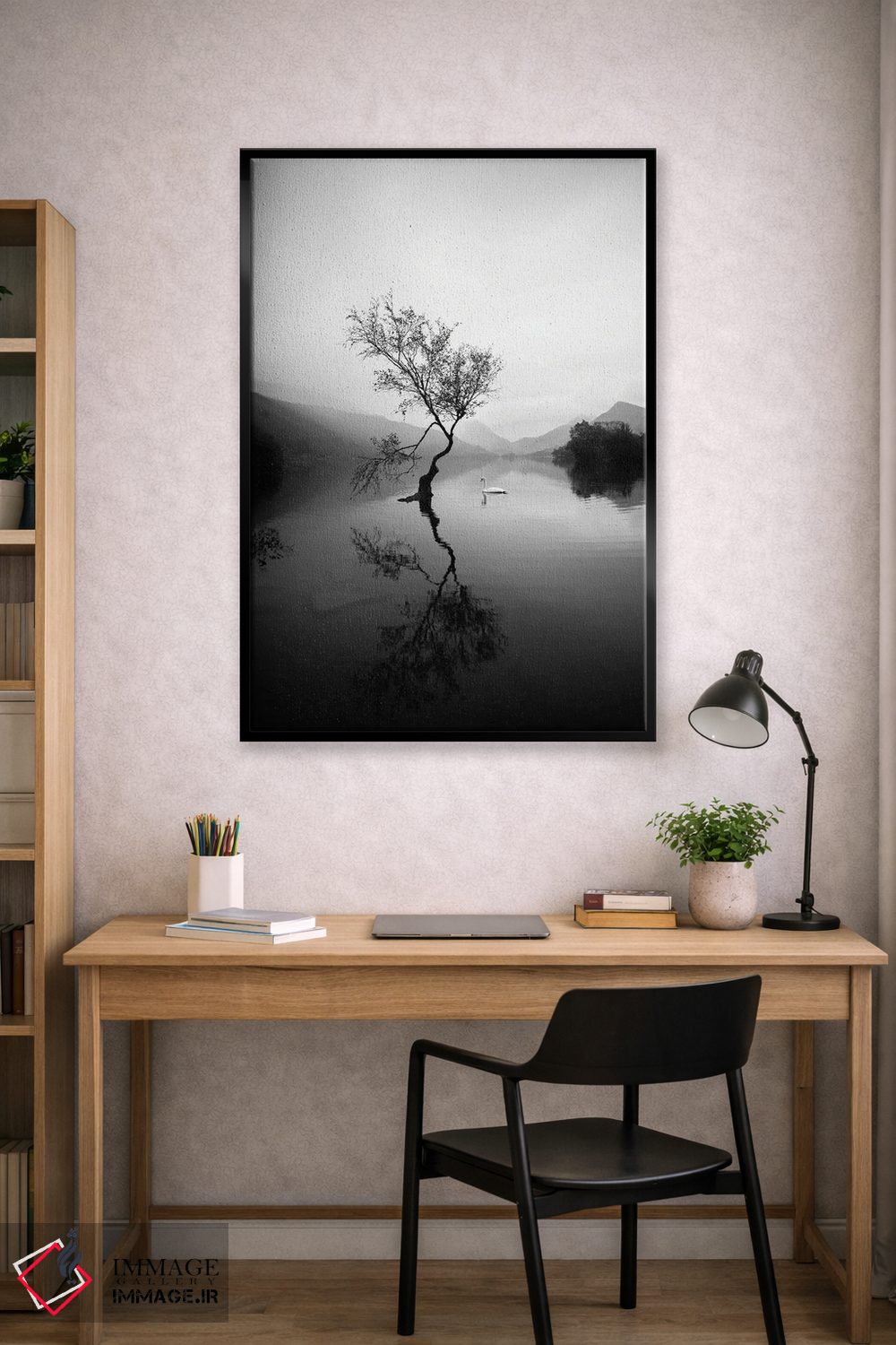 تابلو دکوراتیو درخت تنها در لین پادارن ولز اثر کارن منداو - D2B