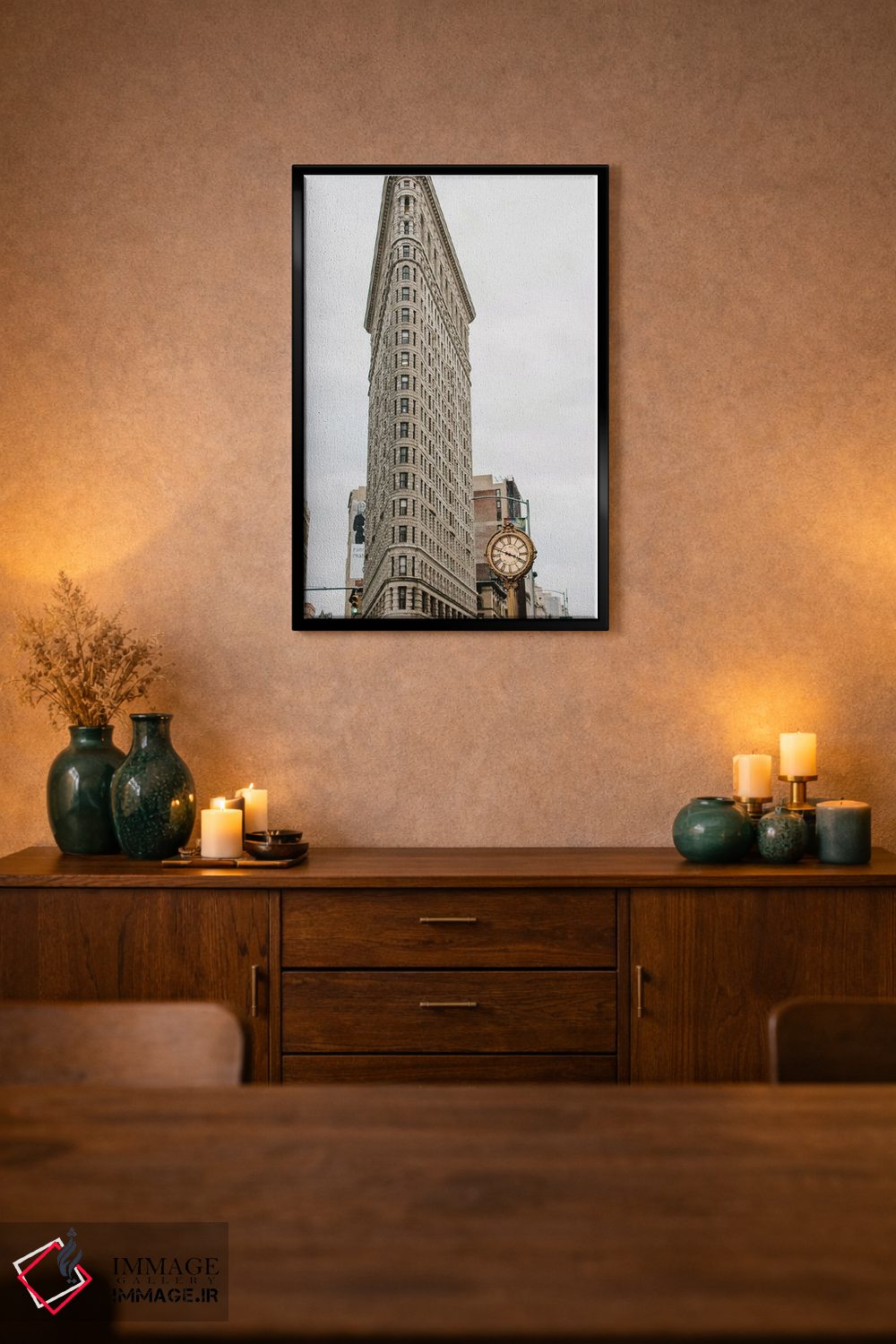 تابلو دکوراتیو ساختمان فلت آیرون نیویورک اثر کارن منداو - D2B