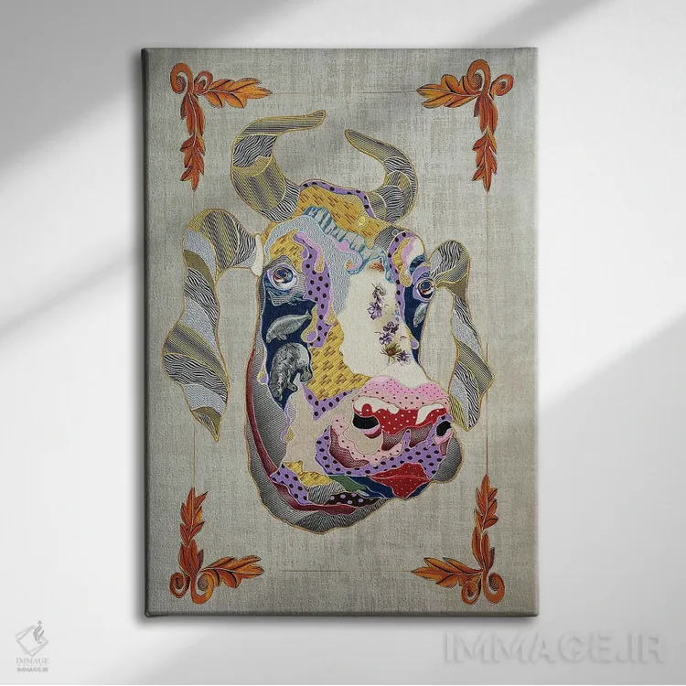 تابلو دکوراتیو کمال زیبایی اثر کاستیانتین مالگینف - نمای روبهرو روی دیوار