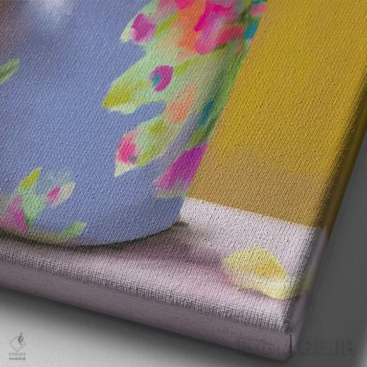 تابلو دکوراتیو گام برداشتن در آفتاب اثر کندون کریشنز - نمای نزدیک بافت بوم