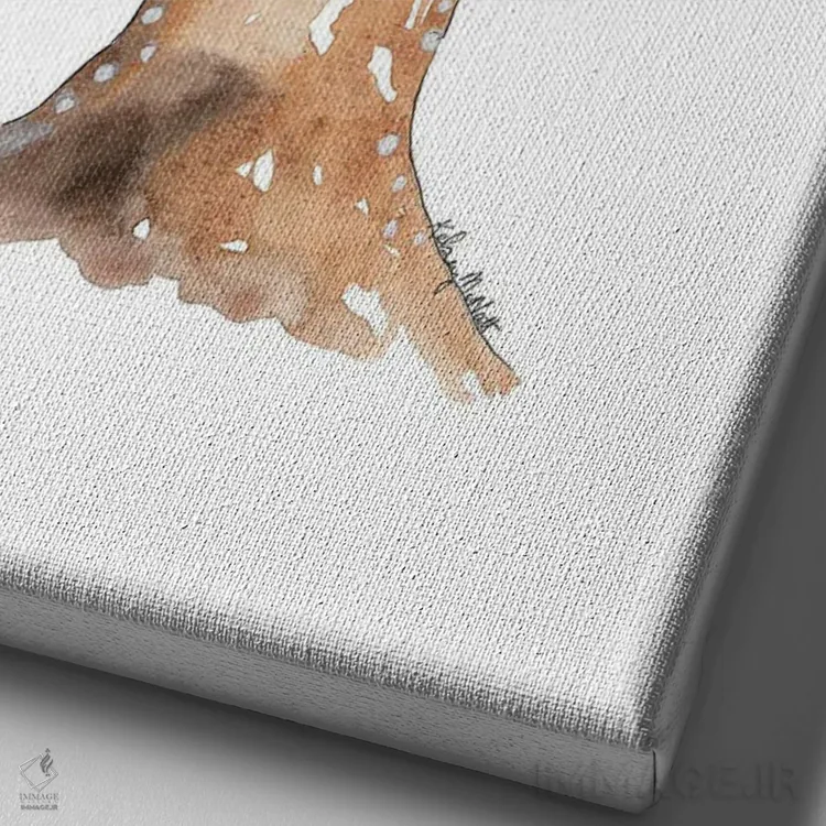 تابلو دکوراتیو گوزن با تاج گل اثر کلسی مک نت - نمای نزدیک بافت بوم