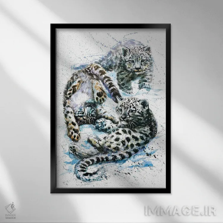 تابلو دکوراتیو پلنگ های برفی کوچک اثر کنستانتین کالینین - نمای قابدار مشکی