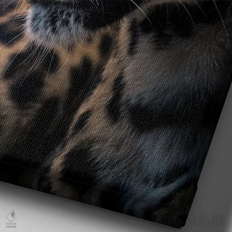 تابلو دکوراتیو منظره شیر اثر میلوش کارانوویچ - نمای نزدیک بافت بوم