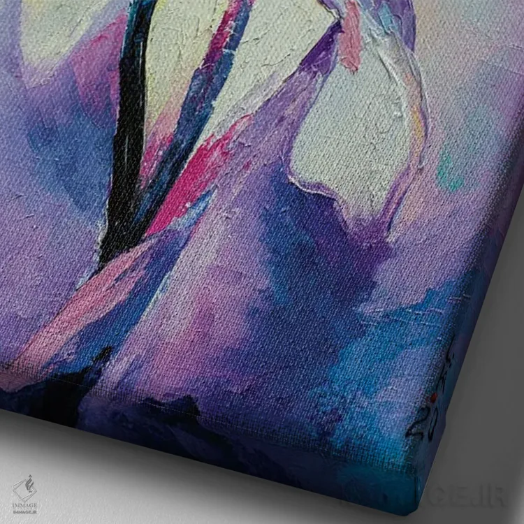 تابلو انتزاعی گل زنبق اثر کوپتسووا آرت - نمای نزدیک بافت بوم