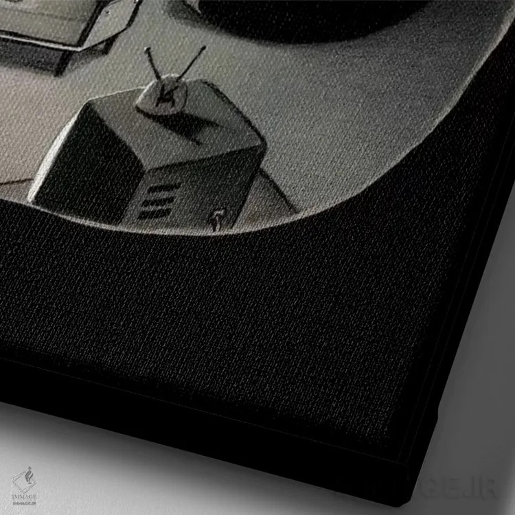 تابلو دکوراتیو رویای کارتونی اثر کریستین آدام - نمای نزدیک بافت بوم