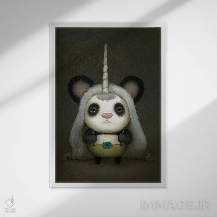 تابلو دکوراتیو پاندای شاخدار کوچک اثر کریستین آدام - نمای قابدار سفید