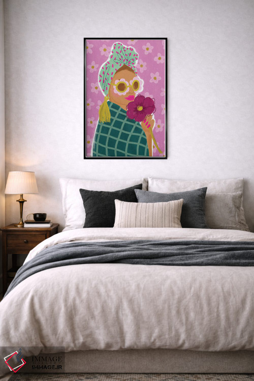 تابلو دکوراتیو دختر هلویی اثر کریستینا هولت کرانتز - D6B