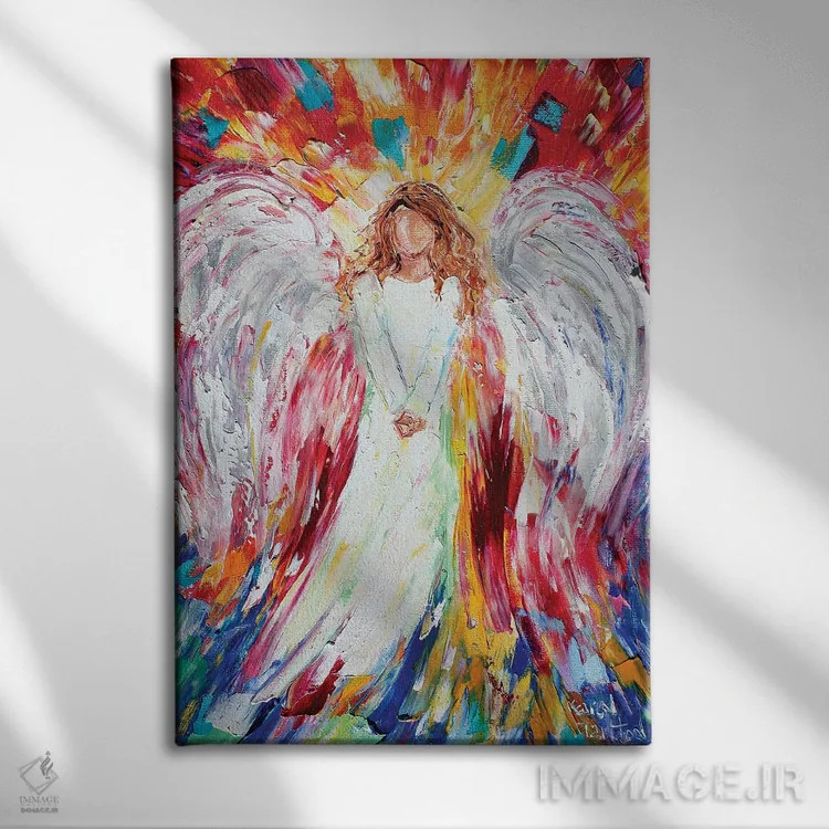 تابلو دکوراتیو فرشته شاد اثر کارن تارلتون - نمای روبهرو روی دیوار