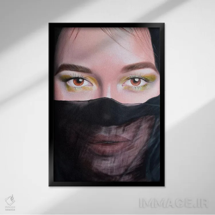 تابلو دکوراتیو وعده مخفی اثر کرستنی - نمای قابدار مشکی