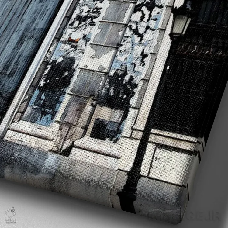 تابلو دکوراتیو درهای رتروی بارسلون اثر کاترینا بورتسووا - نمای نزدیک بافت بوم