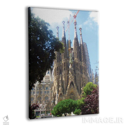تابلو دکوراتیو ساگرادا بارسلونا اثر کاترینا بورتسووا - نمای پرسپکتیو محصول