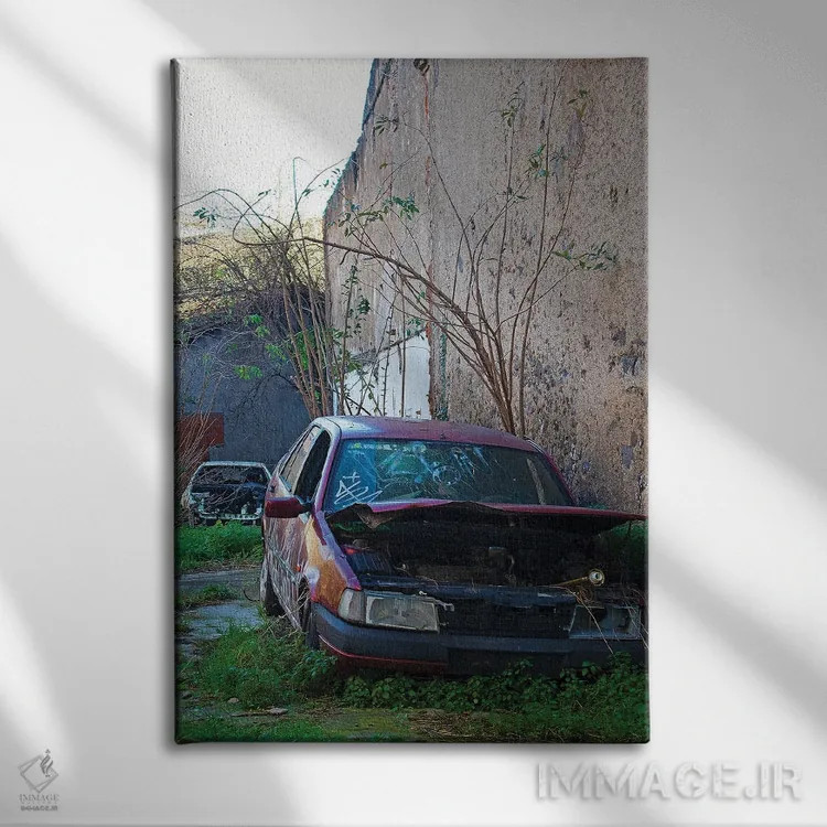 تابلو دکوراتیو ماشین قدیمی اثر کاترینا بورتسووا - نمای روبهرو روی دیوار