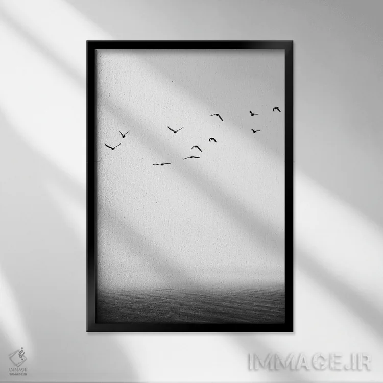 تابلو مینیمال ساحل دریا اثر کوبیستیکا - نمای قابدار مشکی