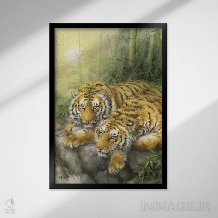 تابلو دکوراتیو صبحگاه جنگل اثر کایومی هارای - نمای قابدار مشکی