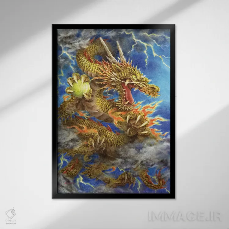 تابلو دکوراتیو اژدهای طلایی ۲۰۱۲ اثر کایومی هارای - نمای قابدار مشکی
