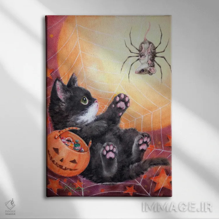 تابلو دکوراتیو عنکبوت ترسناک اثر کایومی هارای - نمای روبهرو روی دیوار