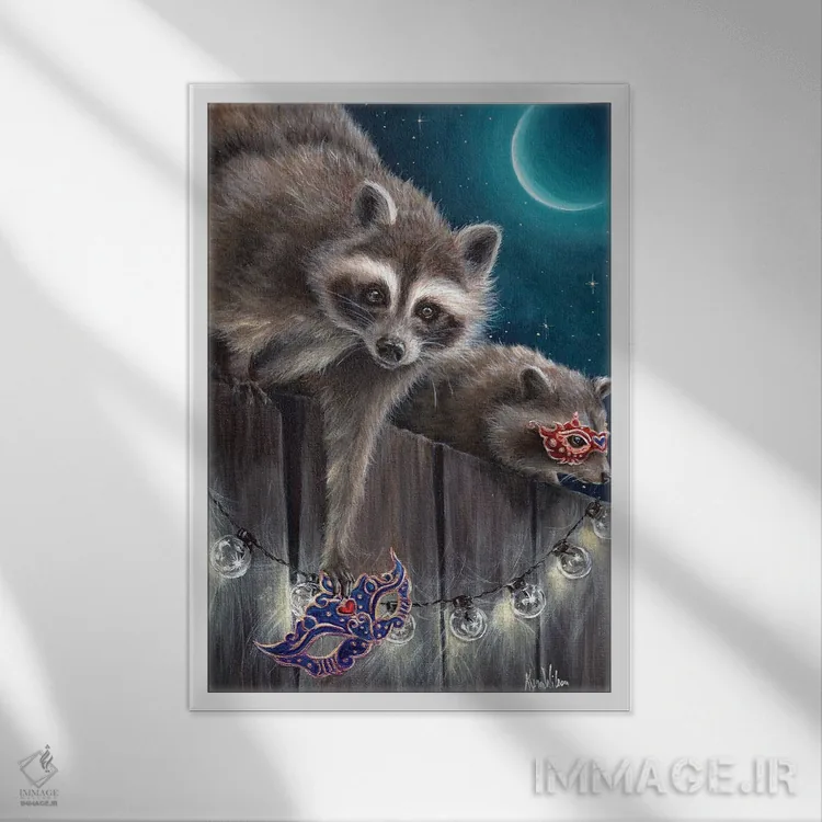 تابلو دکوراتیو بالماسکه اثر کایرا ویلسون - نمای قابدار سفید