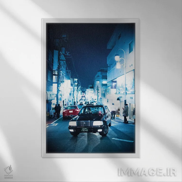 تابلو دکوراتیو چراغ های تاکسی آبی اثر کنزو ایجیری - نمای قابدار سفید