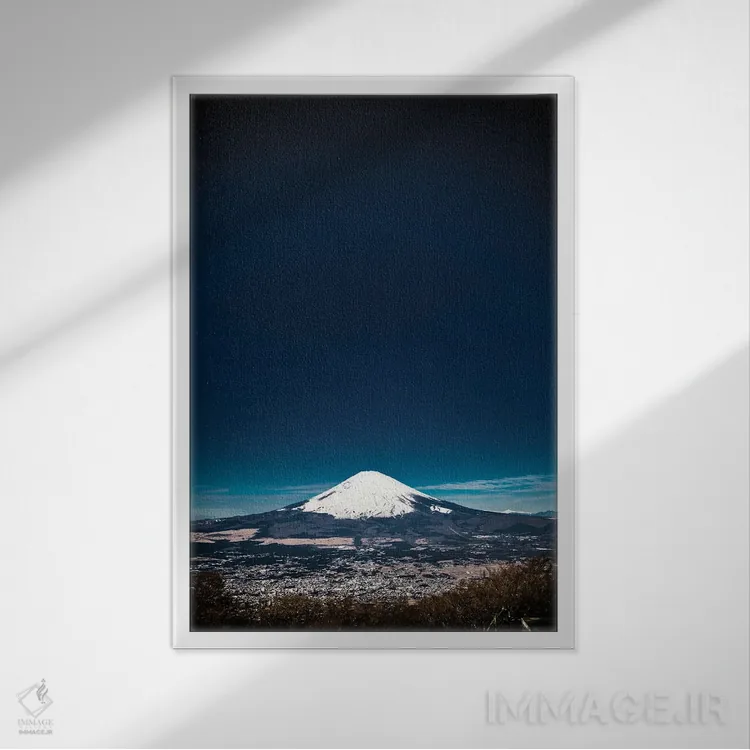 تابلو دکوراتیو فوجی سان اثر کنزو ایجیری - نمای قابدار سفید