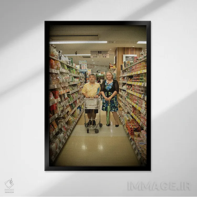 تابلو دکوراتیو راهروی پدر و مادر ۳ اثر کنزو ایجیری - نمای قابدار مشکی