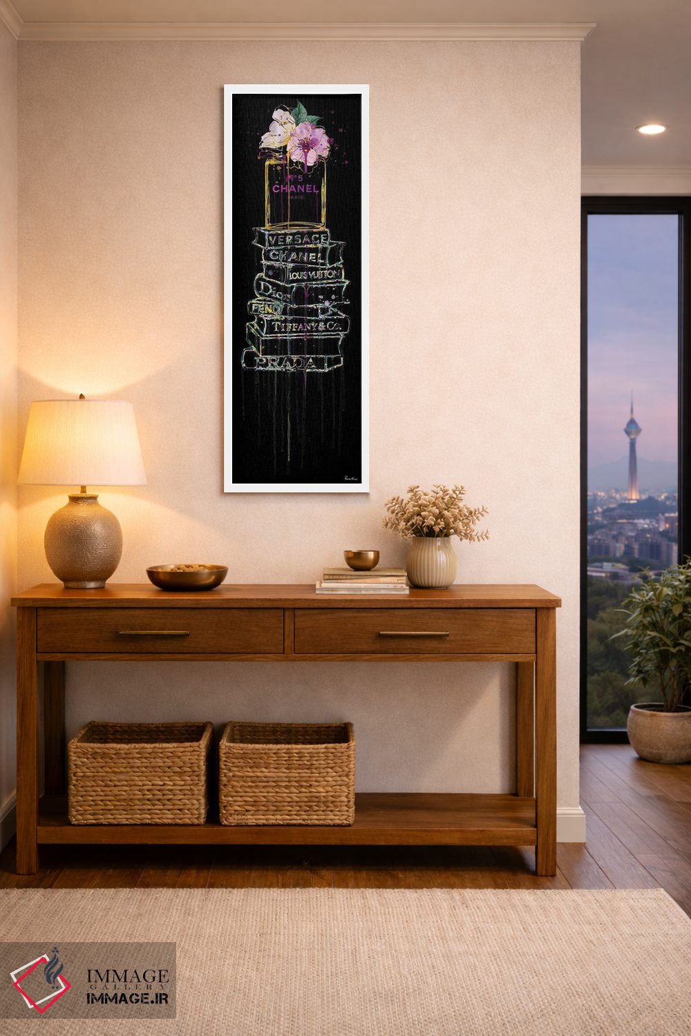 تابلو دکوراتیو دانش طلب؛ گلدان عطر و دسته ای از کتاب های مد اثر پوماکای بارون - D4W