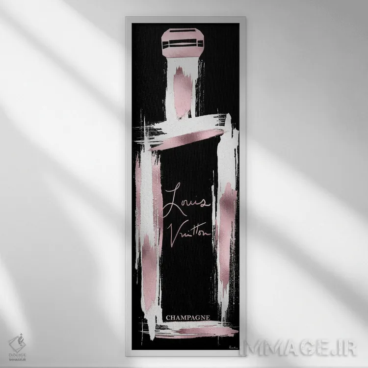 تابلو دکوراتیو بطری شامپاین لوییس رزگلد و سفید بر زمینه مشکی و کهنه اثر پوماکای بارون - نمای قابدار سفید