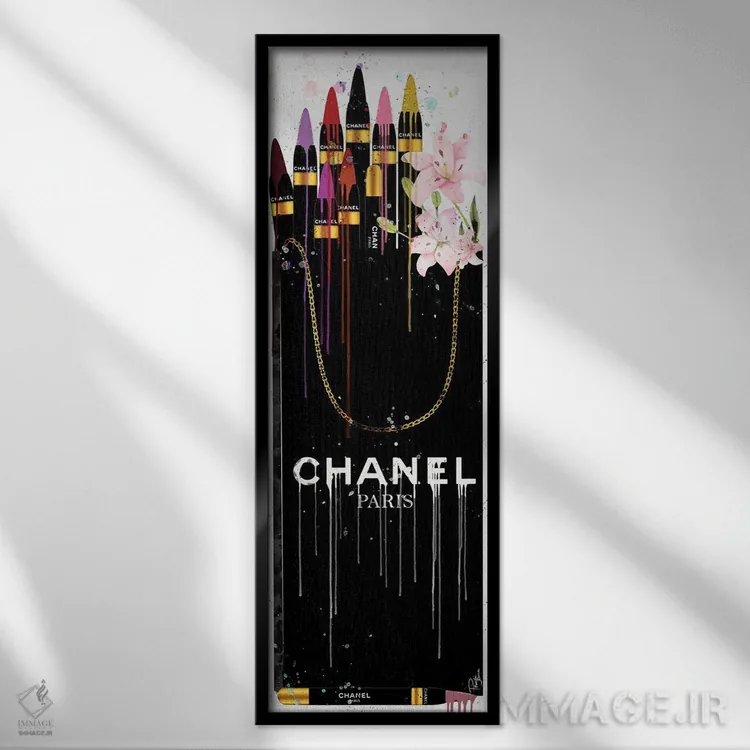 تابلو دکوراتیو ساک خرید بلند سیاه و سفید با مدادلب رنگی و سوسن ها اثر پوماکای بارون - نمای قابدار مشکی