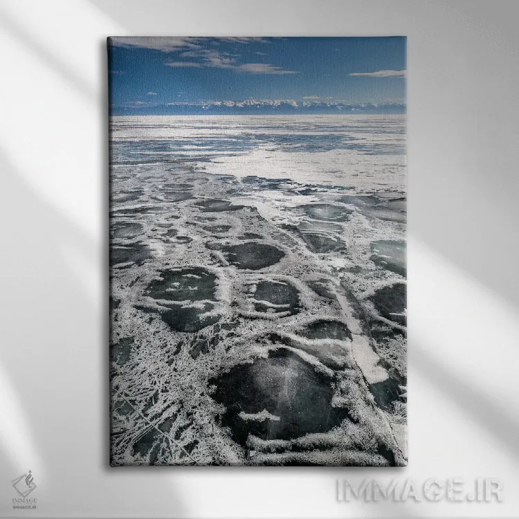تابلو دکوراتیو دریاچه بایکال، روسیه، سیبری اثر میکولاج گوسپودرک - نمای روبهرو روی دیوار