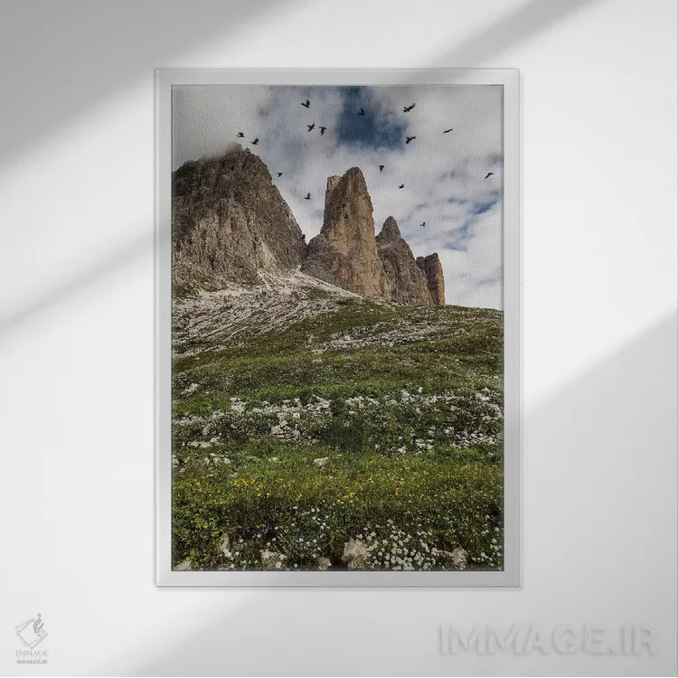 تابلو دکوراتیو ایتالیا، آلپ، دولومیت ها، کوه ها، تری چی مه دی لاواردو… اثر میکولاج گوسپودرک - نمای قابدار سفید