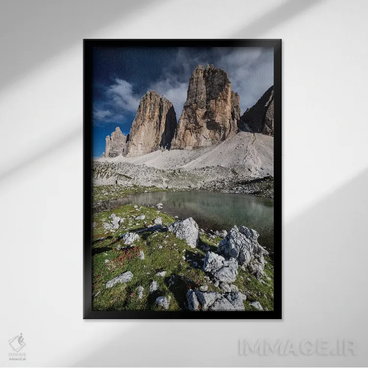 تابلو دکوراتیو ایتالیا، آلپ، دولومیت ها، کوه ها، تری چی مه دی لاواردو… اثر میکولاج گوسپودرک - نمای قابدار مشکی