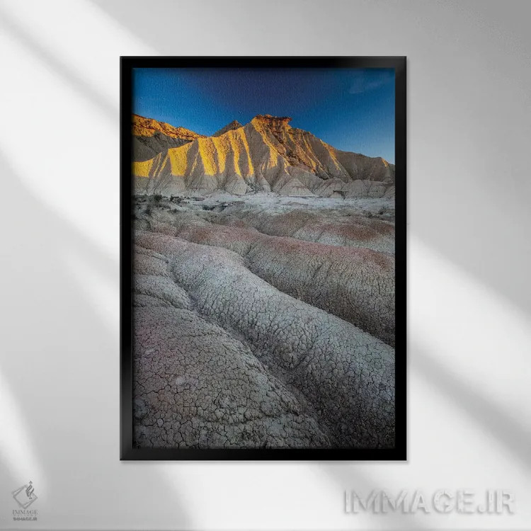 تابلو دکوراتیو اروپا، اسپانیا، باردناس ریالس، پیسکرا I اثر میکولاج گوسپودرک - نمای قابدار مشکی