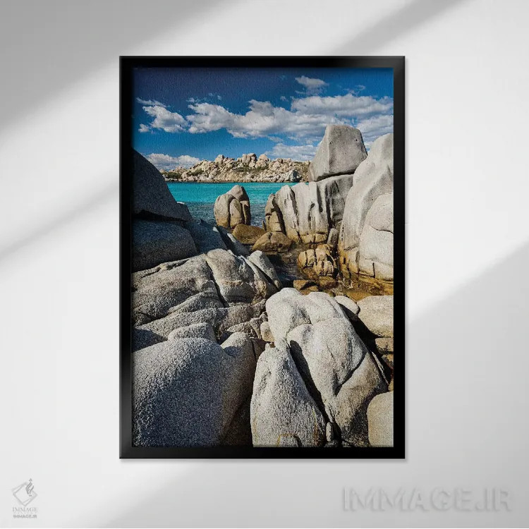 تابلو دکوراتیو فرانسه، کورسیکا، لاوتزی I اثر میکولاج گوسپودرک - نمای قابدار مشکی