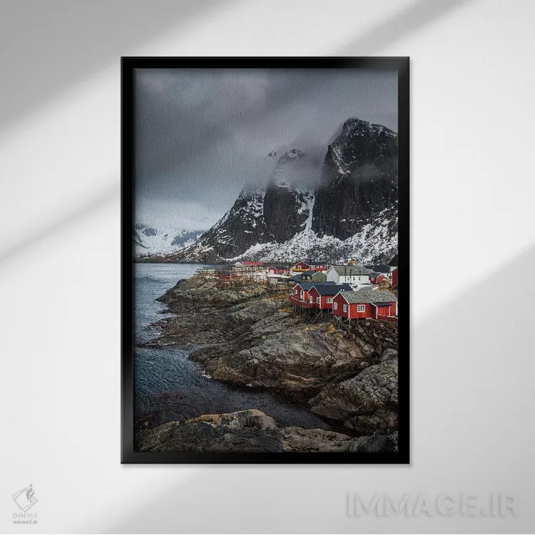 تابلو دکوراتیو نروژ، لوفوتن، هامنی اثر میکولاج گوسپودرک - نمای قابدار مشکی